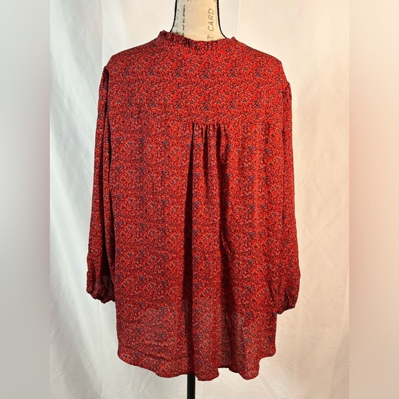 Carolina Belle Red Boxy Blouse with Mandarin Collar ♥️ - Picture 6 of 10